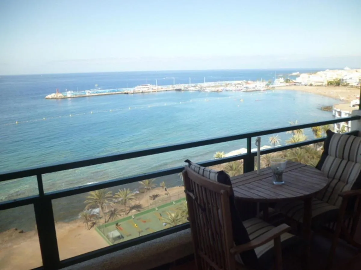 Ocean View Apartment Los Cristianos  0*, Los Cristianos (Tenerife)