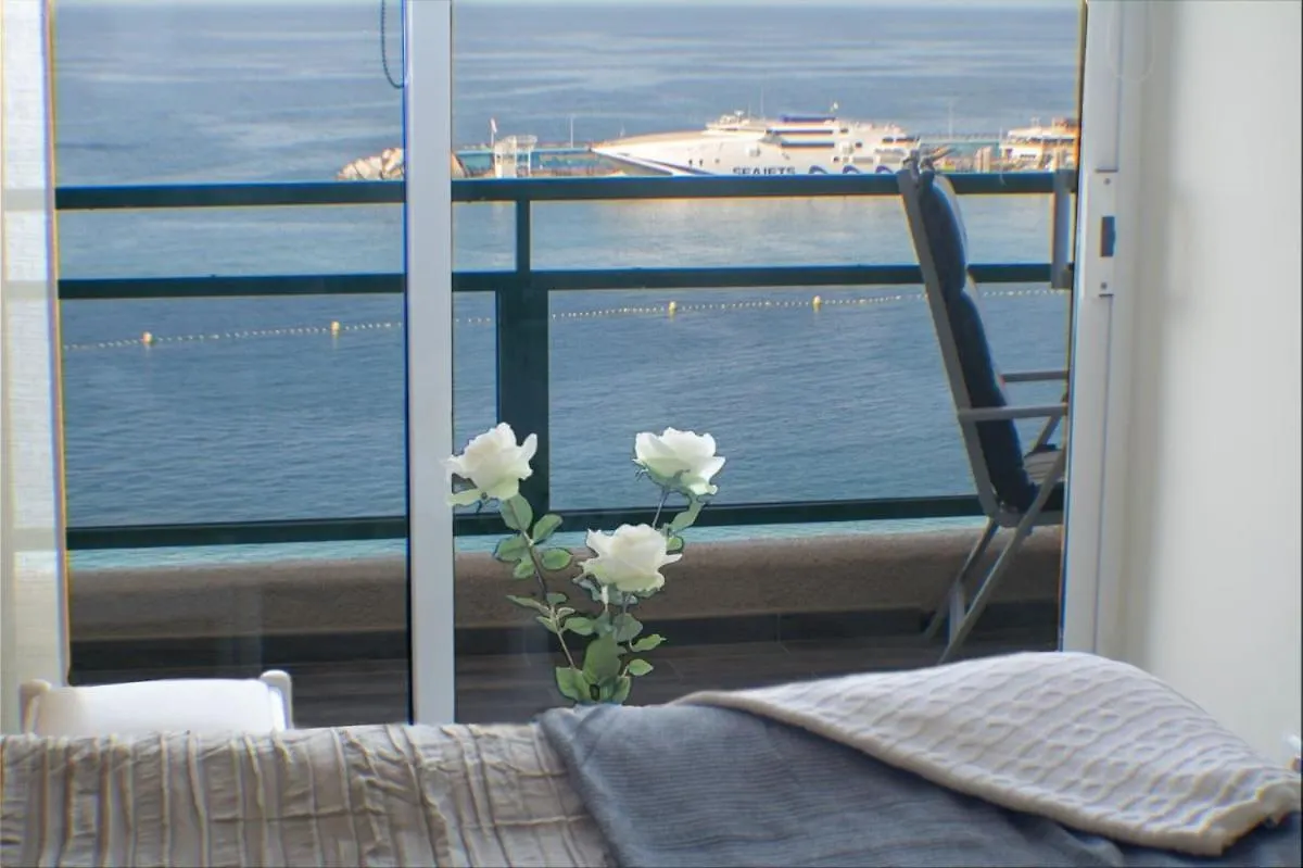 Ocean View Apartment Los Cristianos  0*, Los Cristianos (Tenerife)